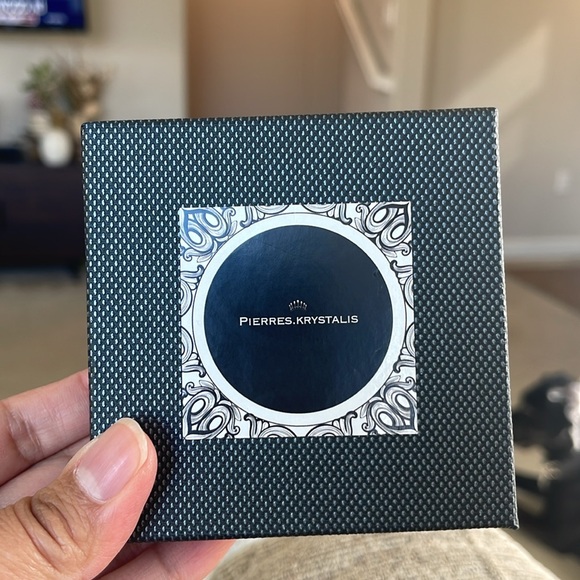 Sodalite and Milky Quartz Bracelet - Picture 4 of 4